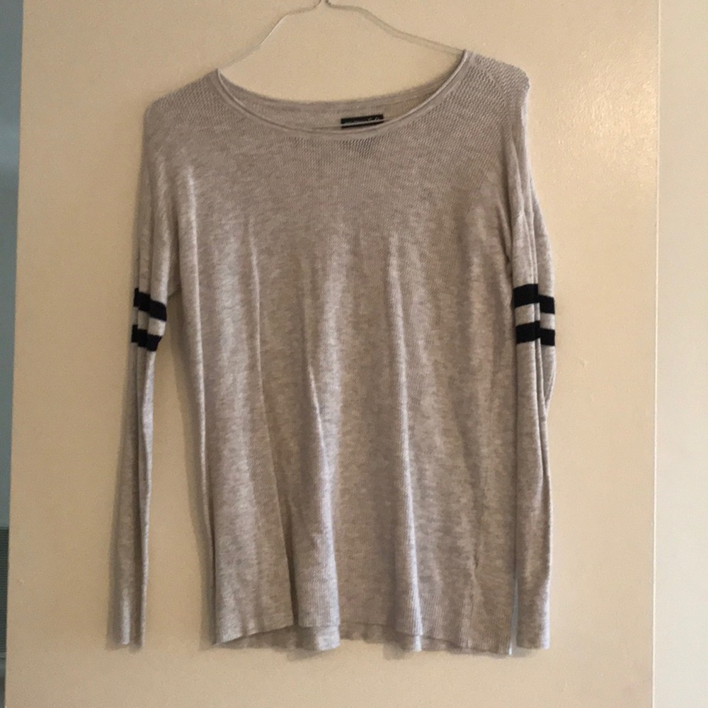 grey sweater